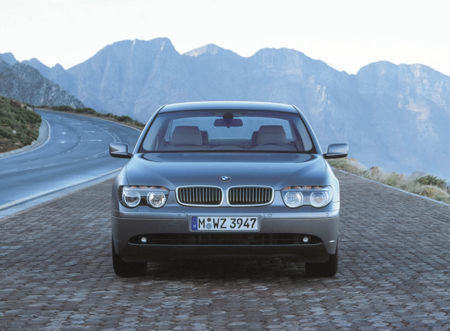  BMW 7-Series 2002 года  (фото 63 из 79)